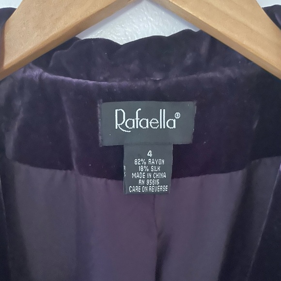 CONSIGNED - Vintage Rafaella Blazer - Picture 2 of 3